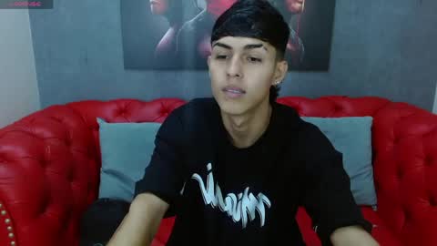 Snapshot of axel_mendoza_ chatting on 06/08/26, 04:29 A X E L online show from 06/08/26, 04:29