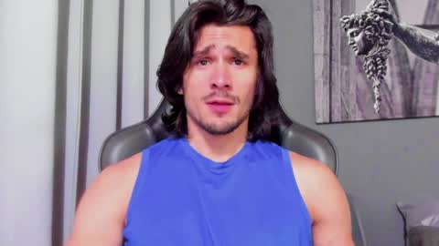 Snapshot of axel_owen chatting on 01/21/25, 10:30 Axel online show from 01/21/25, 10:30