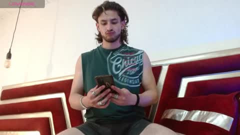 Axel  online show from 04/21/26, 01:18