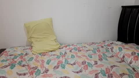 Snapshot of axel_rosse2 chatting on 03/23/26, 11:20 axel_rosse2 online show from 03/23/26, 11:20