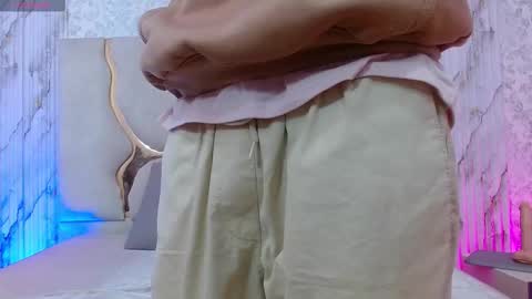 AXEL  online show from 01/14/26, 12:00