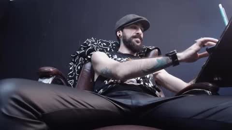 AxelColton online show from 02/04/25, 01:06