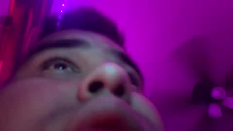 Snapshot of axelfigueroa2 chatting on 11/13/25, 01:26 axelfigueroa2 online show from 11/13/25, 01:26