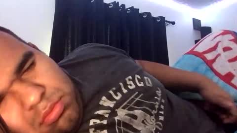 Snapshot of axelfigueroa2 chatting on 11/14/25, 03:55 axelfigueroa2 online show from 11/14/25, 03:55