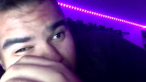 Snapshot of axelfigueroa2 chatting on 11/15/25, 10:26 axelfigueroa2 online show from 11/15/25, 10:26