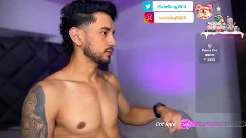 Snapshot of axelking13 chatting on 12/28/24, 09:40 Axel King online show from 12/28/24, 09:40