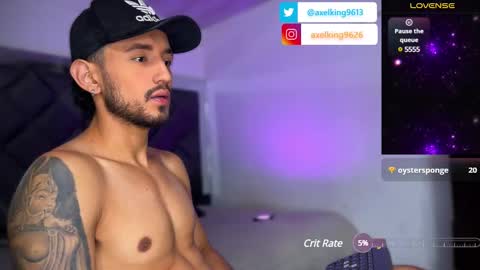 Snapshot of axelking13 chatting on 01/05/25, 12:42 Axel King online show from 01/05/25, 12:42