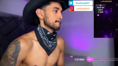 Snapshot of axelking13 chatting on 01/05/25, 10:29 Axel King online show from 01/05/25, 10:29