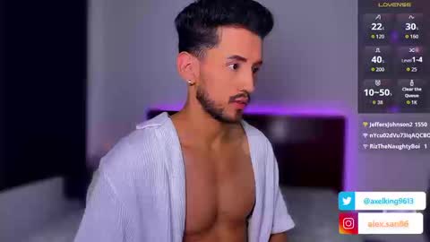 Snapshot of axelking13 chatting on 09/22/25, 11:18 Axel King online show from 09/22/25, 11:18