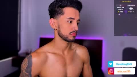 Snapshot of axelking13 chatting on 09/24/25, 09:18 Axel King online show from 09/24/25, 09:18