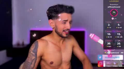 Snapshot of axelking13 chatting on 10/11/25, 11:14 Axel King online show from 10/11/25, 11:14