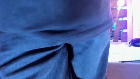 Axell Cross2 online show from 03/29/26, 02:00