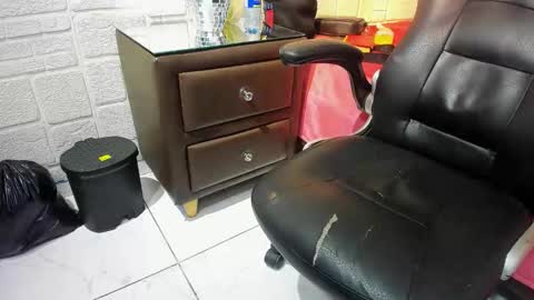 Axell Cross2 online show from 04/21/26, 01:42