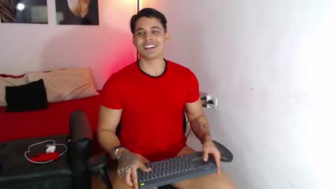 Snapshot of axell_dior chatting on 07/11/26, 01:41 axell online show from 07/11/26, 01:41