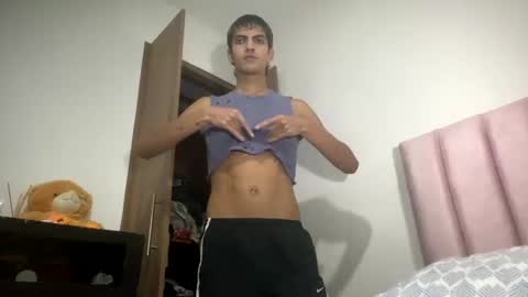 Axel  online show from 01/03/25, 01:38