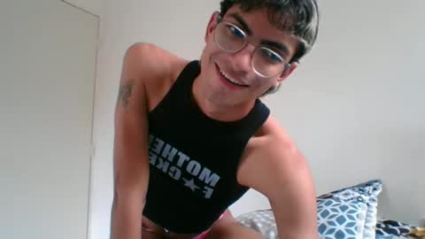 Axel  online show from 02/09/25, 10:00