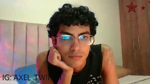 Axel  online show from 11/19/25, 11:38