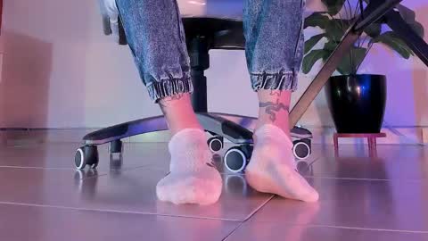 im your little femboy  ALEX   online show from 09/19/25, 04:36