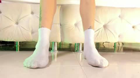 im your little femboy  ALEX   online show from 04/22/26, 11:23