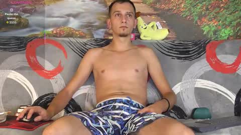 Snapshot of axelmaxximo chatting on 10/05/25, 02:54 Axxel online show from 10/05/25, 02:54