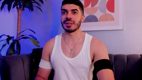 Axel Thompsom online show from 12/04/25, 11:19