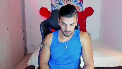 Axel online show from 03/31/26, 11:54