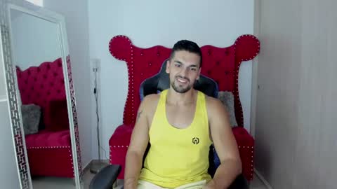 Axel online show from 07/06/26, 08:22