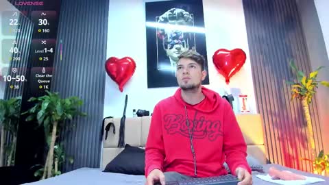 Axel and mia  online show from 02/20/25, 12:04