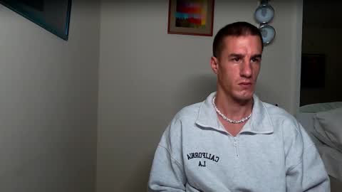 Axl online show from 10/02/25, 10:50