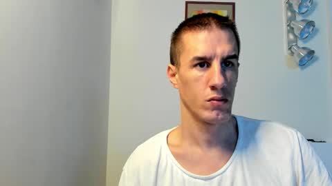 Axl online show from 12/02/25, 01:33