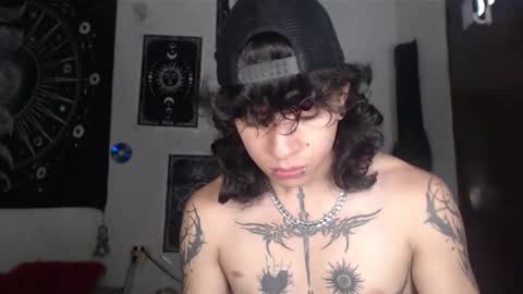 Axel Kush online show from 12/01/25, 06:02