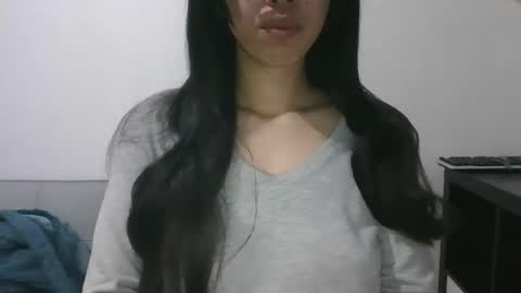 axue online show from 02/22/25, 10:31