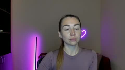 Snapshot of ay_kiss_jully chatting on 03/05/25, 06:23 Jully online show from 03/05/25, 06:23