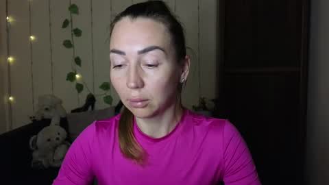 Snapshot of ay_kiss_jully chatting on 03/09/25, 03:27 Jully online show from 03/09/25, 03:27