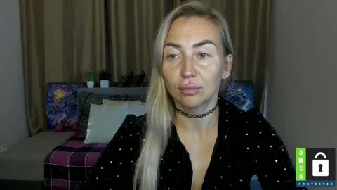 Snapshot of ay_kiss_jully chatting on 09/21/25, 05:25 Jully online show from 09/21/25, 05:25