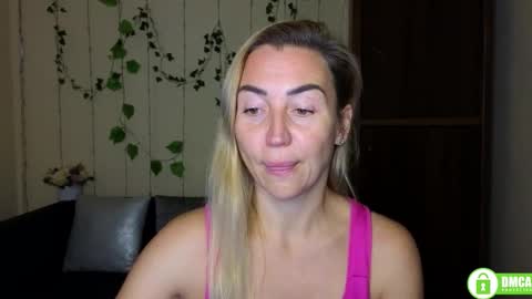 Jully online show from 11/02/25, 06:21