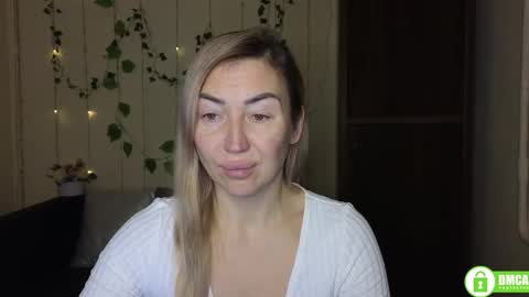 Jully online show from 01/05/26, 06:33