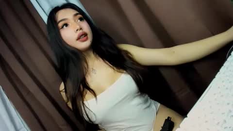 Snapshot of aya_bigass chatting on 11/29/25, 12:19 ur lovely alexa online show from 11/29/25, 12:19