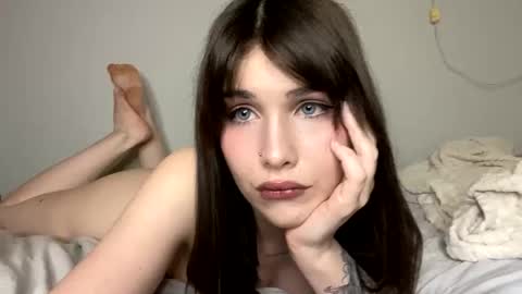 Snapshot of ayaderen chatting on 01/16/25, 06:48 im Aya welcome to my room online show from 01/16/25, 06:48