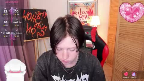 ayaks online show from 09/09/25, 08:14