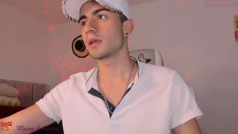 Snapshot of aydan_stiven9 chatting on 12/25/24, 12:37 AYDAN STIVEN OF AYDANSTIVEN online show from 12/25/24, 12:37