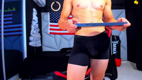 Snapshot of aydenmillerdom chatting on 12/30/24, 06:53 Ayden Miller online show from 12/30/24, 06:53