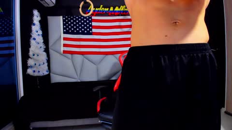 Snapshot of aydenmillerdom chatting on 01/03/25, 04:27 Ayden Miller online show from 01/03/25, 04:27