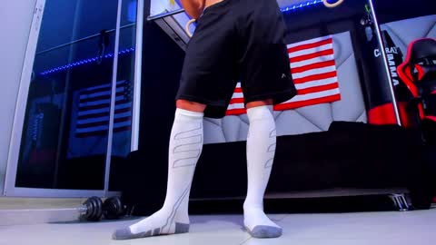 Snapshot of aydenmillerdom chatting on 01/13/25, 03:26 Ayden Miller online show from 01/13/25, 03:26