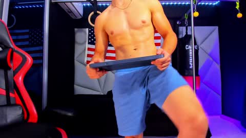 Snapshot of aydenmillerdom chatting on 01/22/25, 03:31 Ayden Miller online show from 01/22/25, 03:31