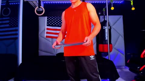 Snapshot of aydenmillerdom chatting on 01/24/25, 04:37 Ayden Miller online show from 01/24/25, 04:37