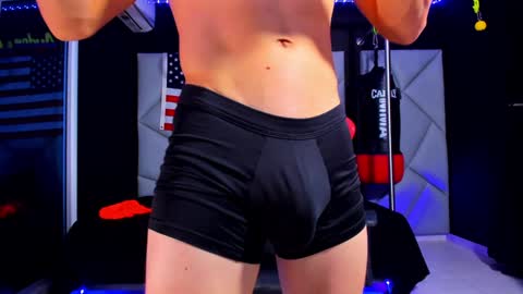 Snapshot of aydenmillerdom chatting on 01/24/25, 07:41 Ayden Miller online show from 01/24/25, 07:41