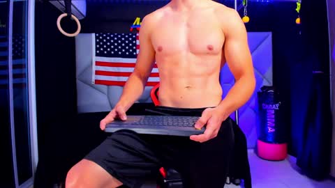 Snapshot of aydenmillerdom chatting on 02/08/25, 03:00 Ayden Miller online show from 02/08/25, 03:00