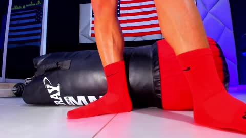 Snapshot of aydenmillerdom chatting on 02/11/25, 04:22 Ayden Miller online show from 02/11/25, 04:22