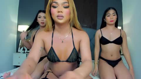 Snapshot of ayesha_palvin chatting on 12/13/24, 02:32 Ayesha online show from 12/13/24, 02:32